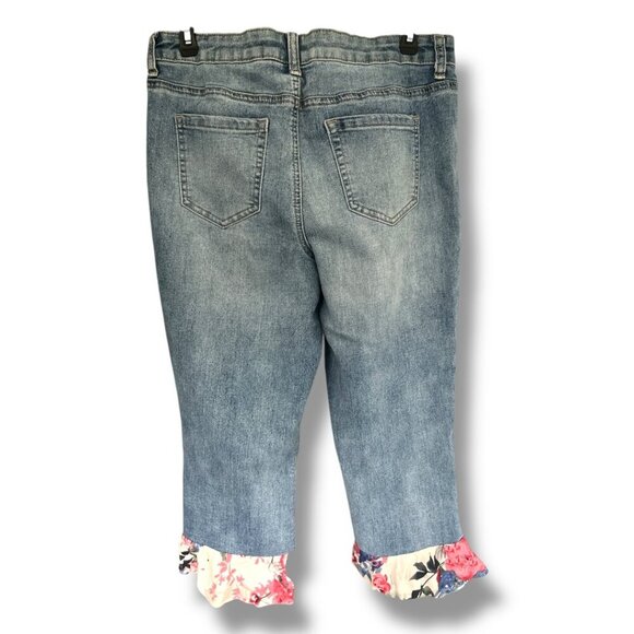 Women's Versona Contemporary Boho Ankle Jeans Flare Ruffle Floral Hem Size 29 - Picture 2 of 8
